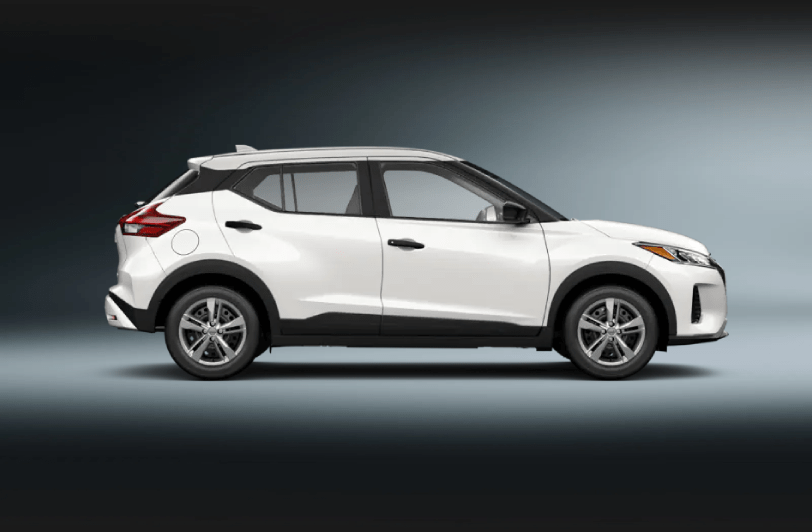 Nissan Kicks 2024 majestic car rental