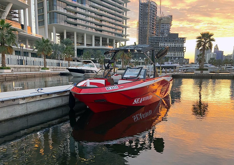 Can You Wakesurf Behind Any Boat? Which Boats Are Best for Wakesurfing in Dubai?